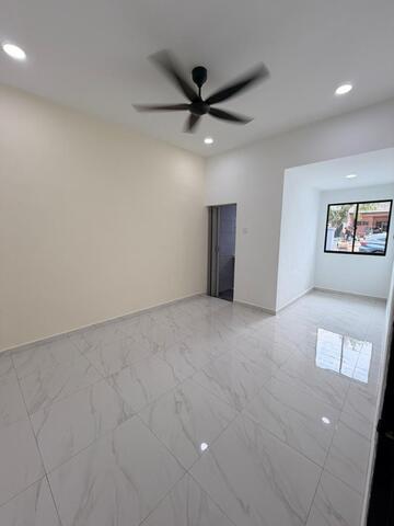 Taman Sri Skudai 1 Sty Terrace,Jalan Emas,Skudai,Bumi Lot,Fully Renovated image