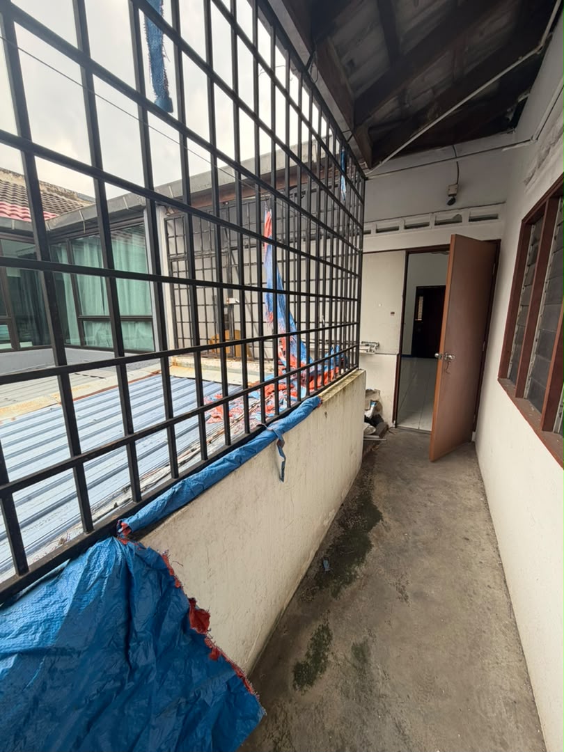 Taman Johor Jaya 2 Sty Shop Lot,Jalan Teratai,Johor Bahru,1st Floor image