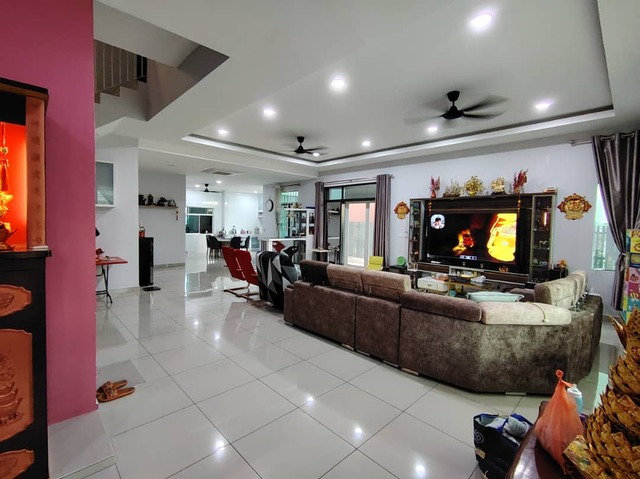 Canary Garden @Bandar Bestari image