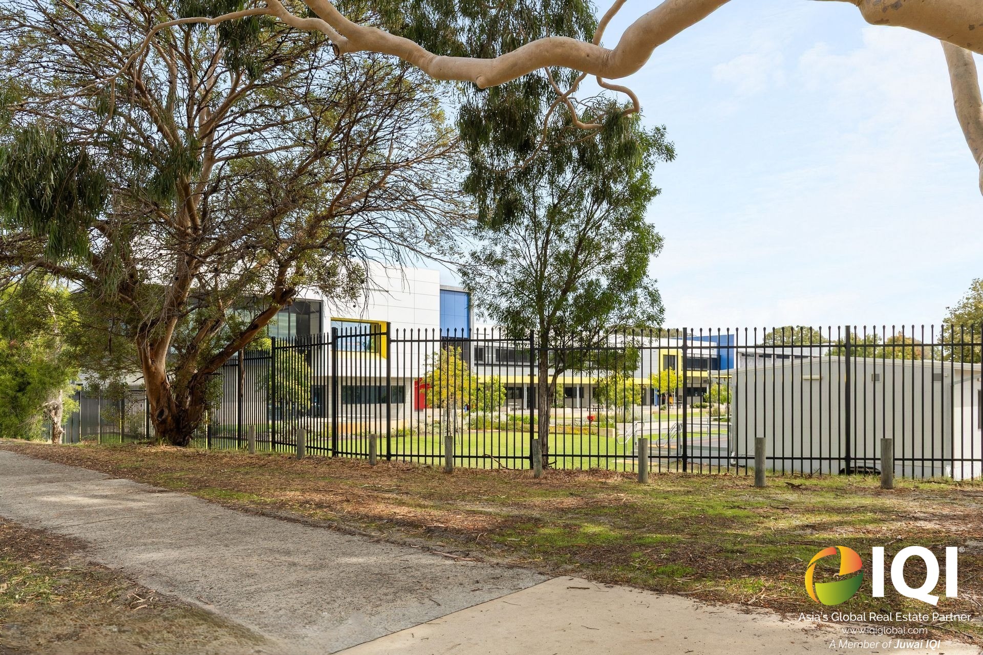 Double-Storey Home in Rossmoyne High School Zone image