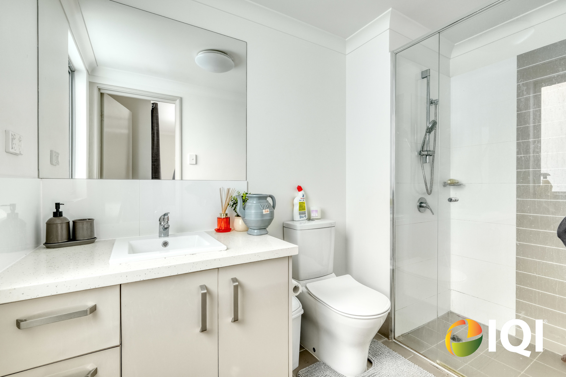 Modern Living with Space, Comfort & Convenience image