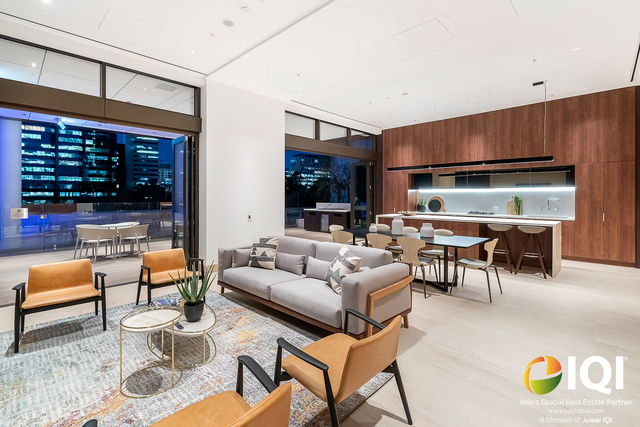 Premium Riverside Apartment Living Right At Elizabeth Quay! image
