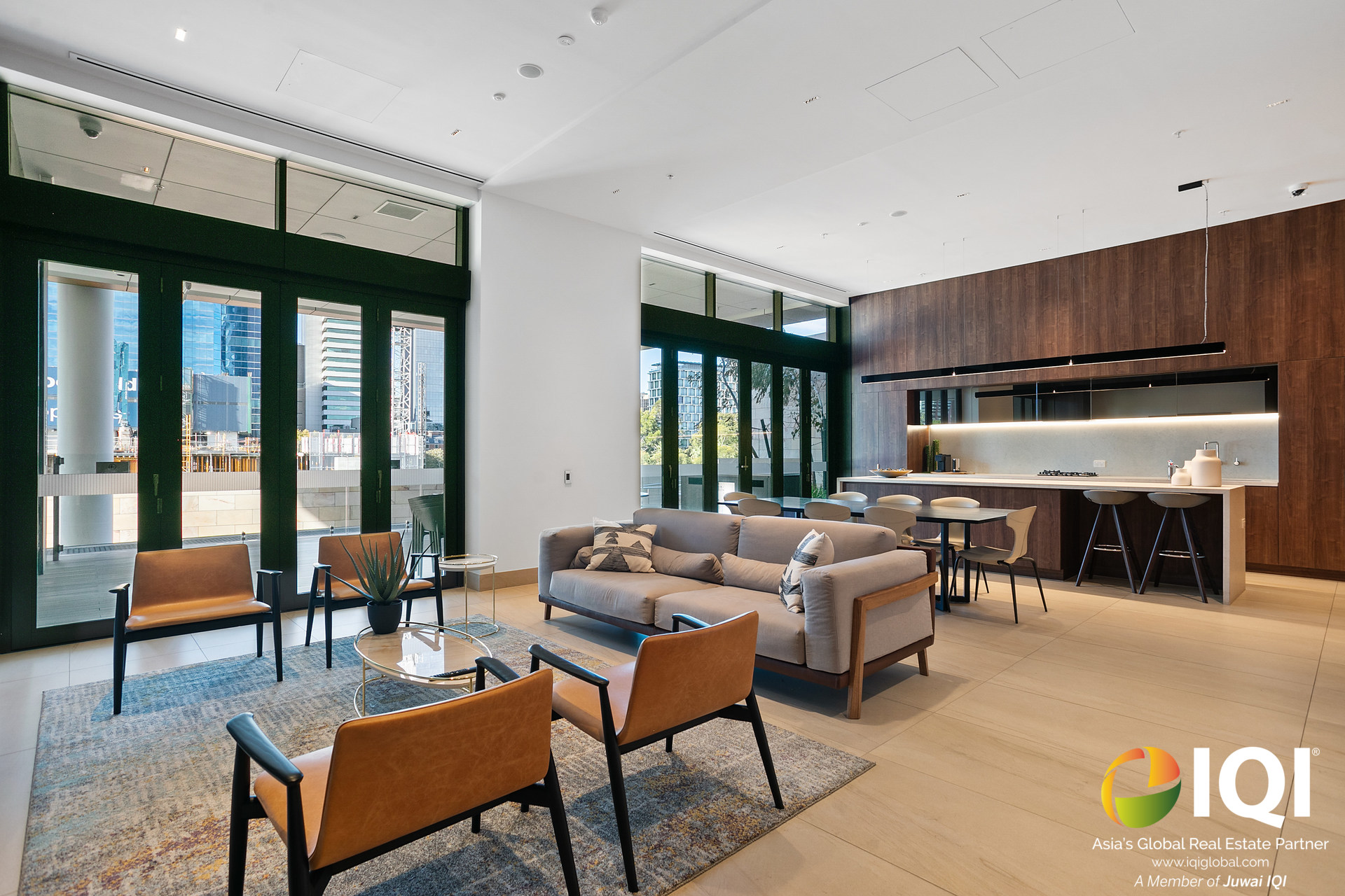 Premium Riverside Apartment Living Right At Elizabeth Quay! image