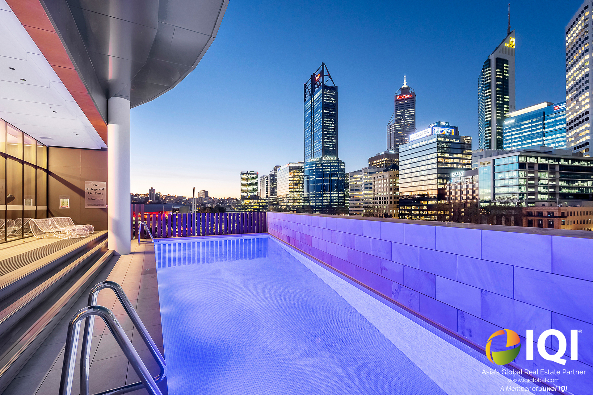 Premium Riverside Apartment Living Right At Elizabeth Quay! image