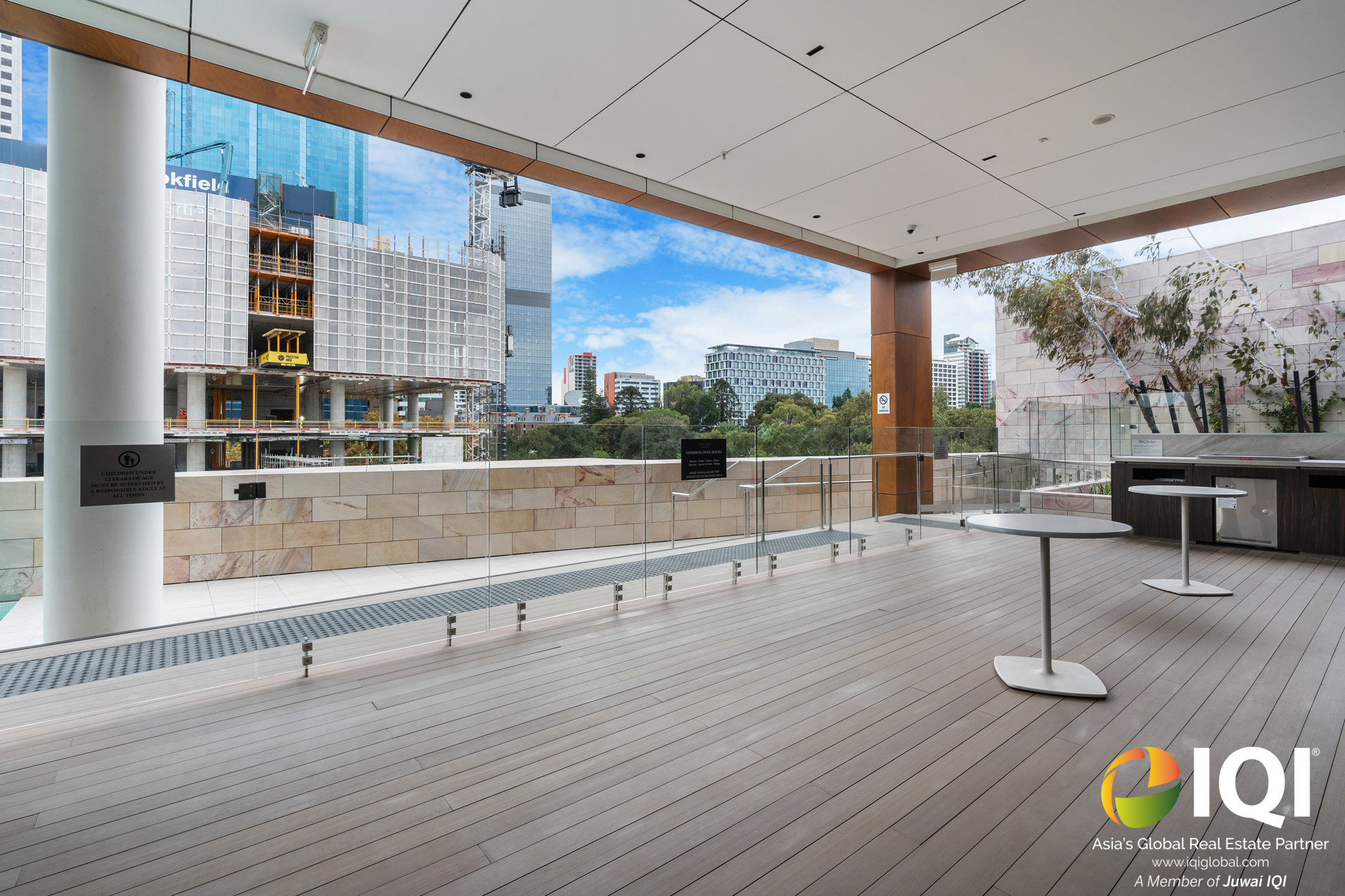 Premium Riverside Apartment Living Right At Elizabeth Quay! image