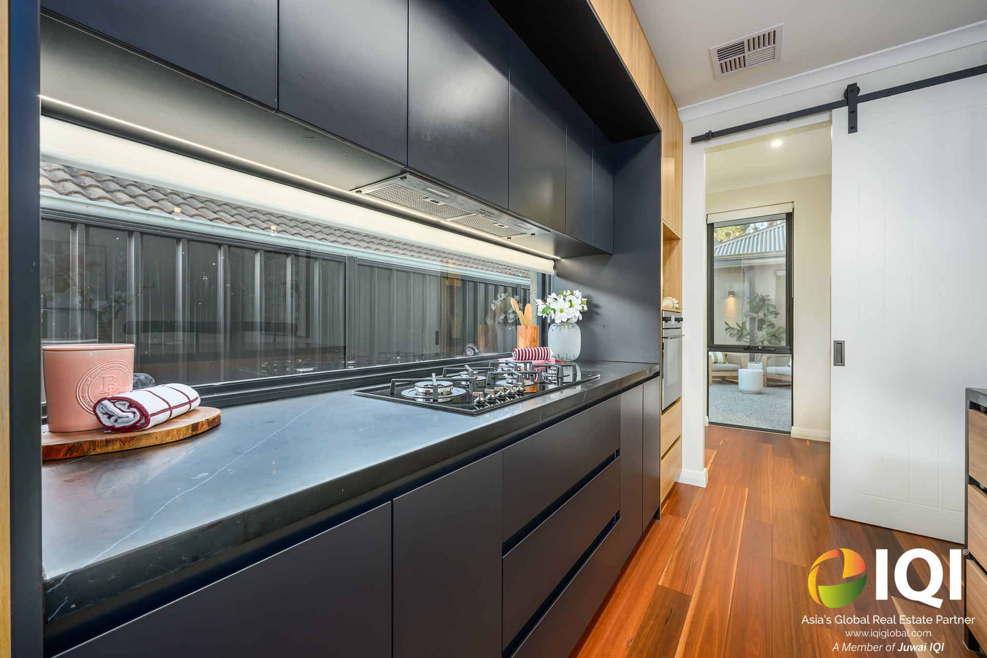 Parkside Lifestyle Meets Modern Luxury image
