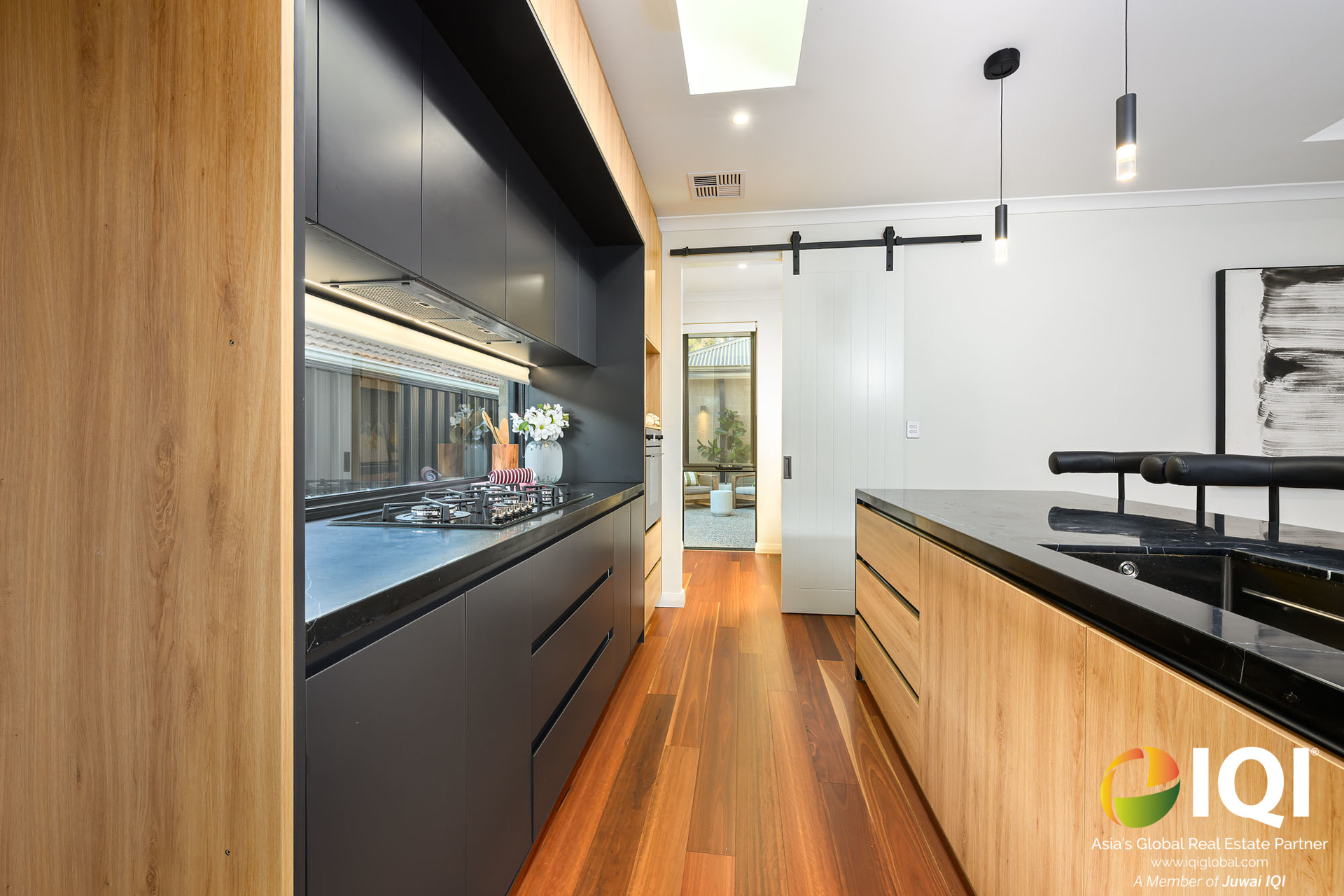 Parkside Lifestyle Meets Modern Luxury image