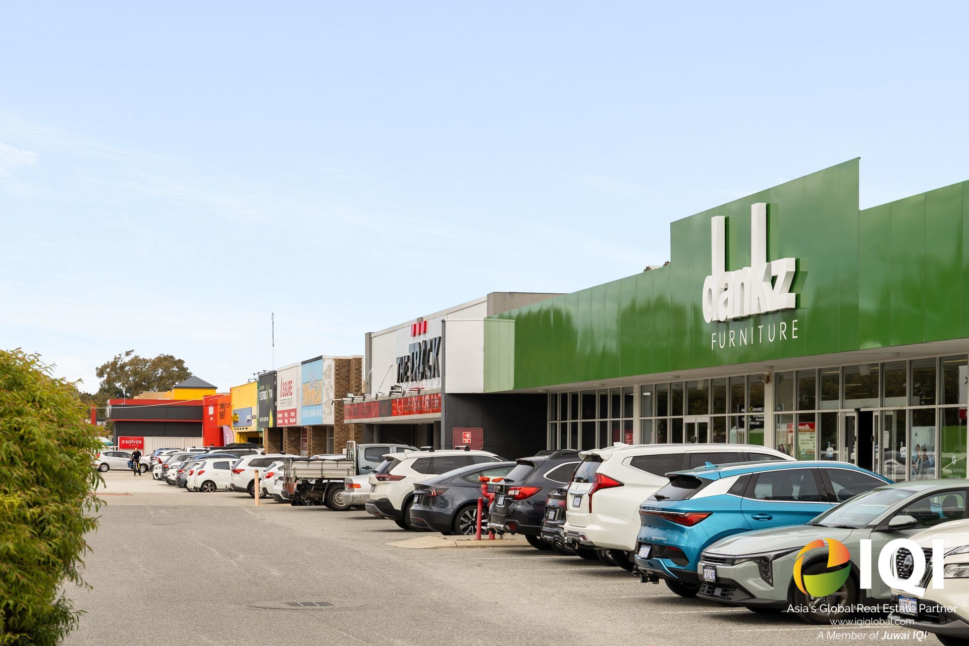 Exclusive Double Storey House in Rossmoyne High School Zone image