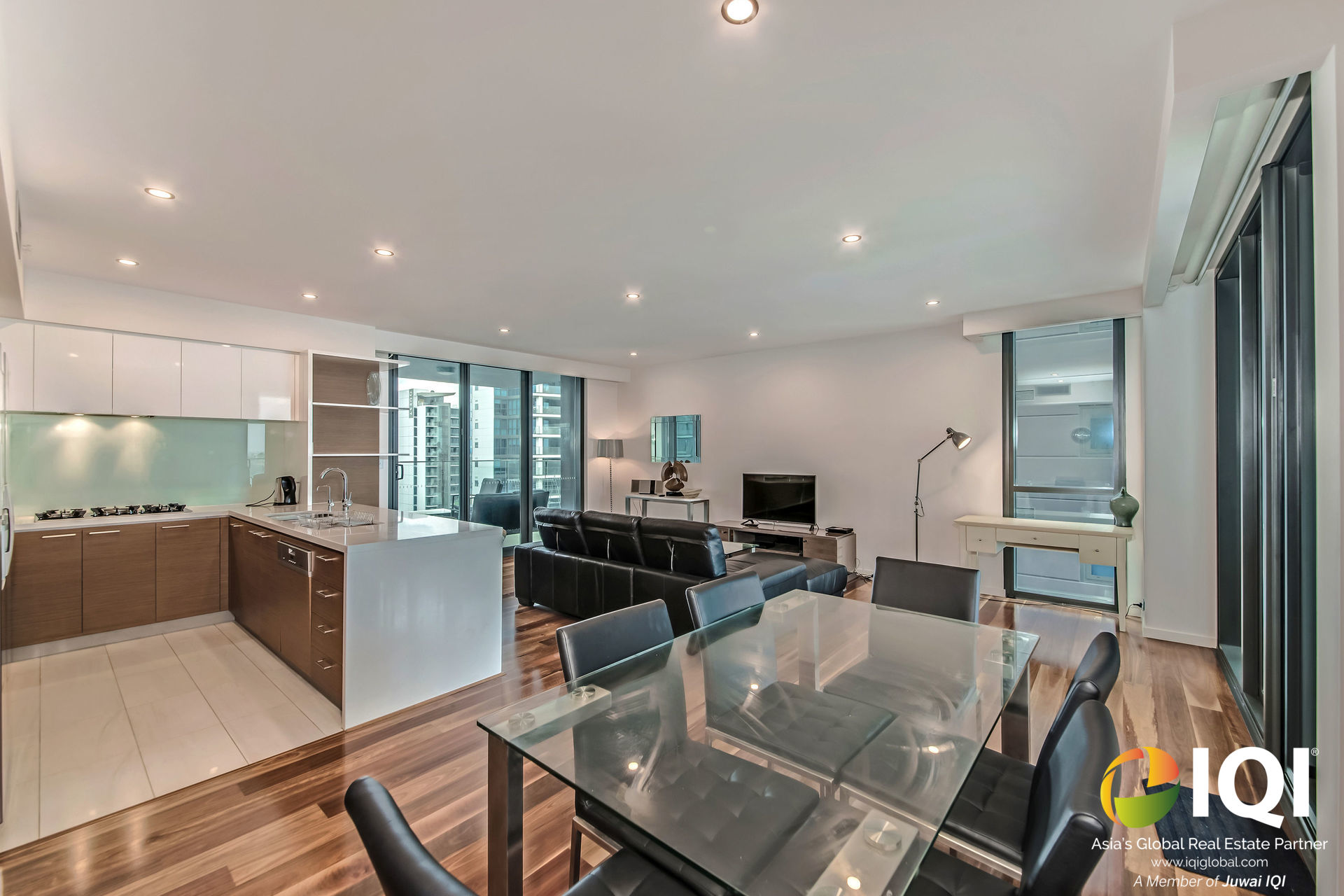 Luxury Apartment for Sale at Iconic Adagio Building! image