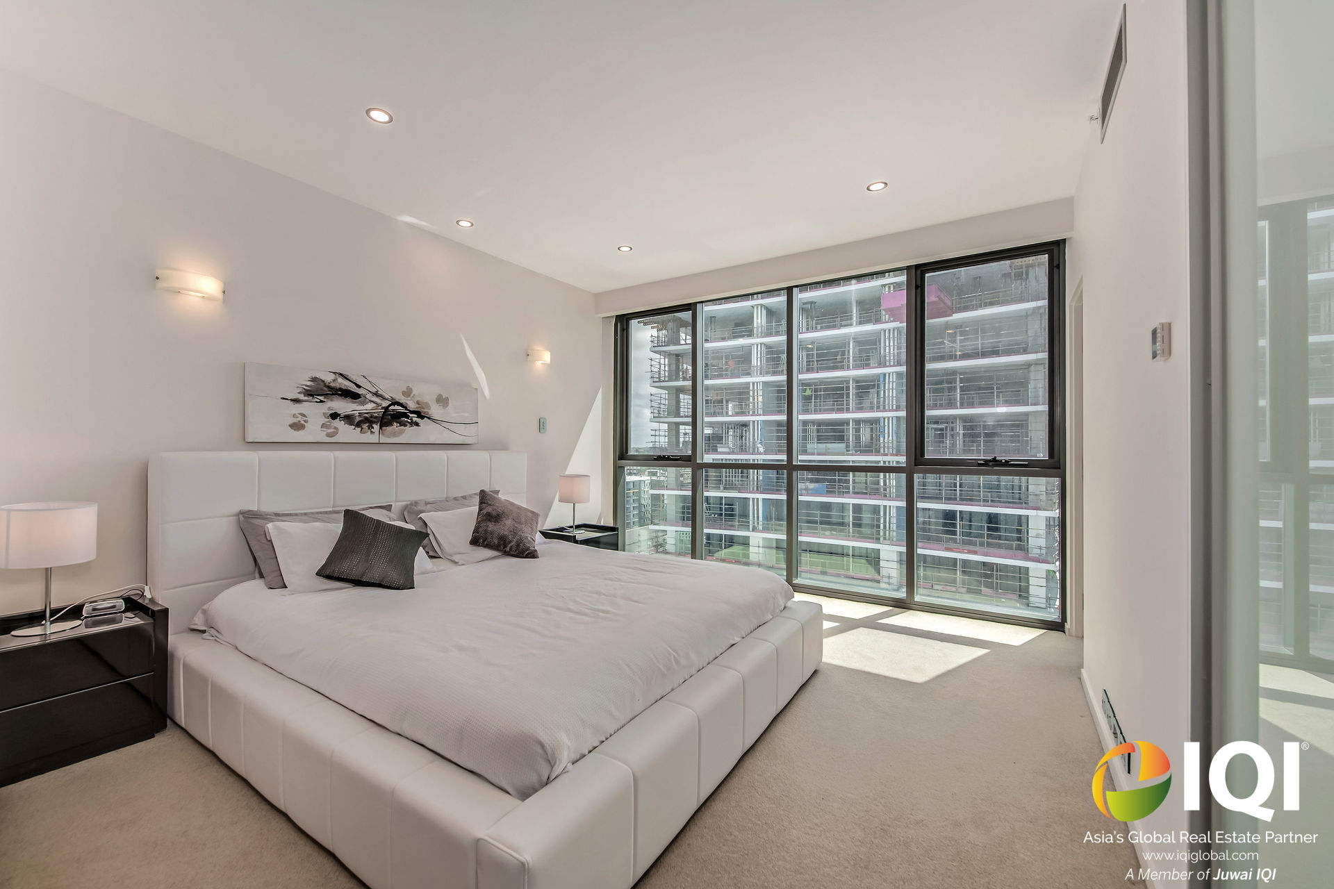Luxury Apartment for Sale at Iconic Adagio Building! image