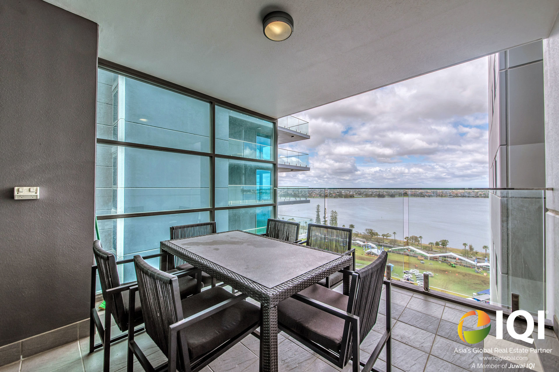 Luxury Apartment for Sale at Iconic Adagio Building! image