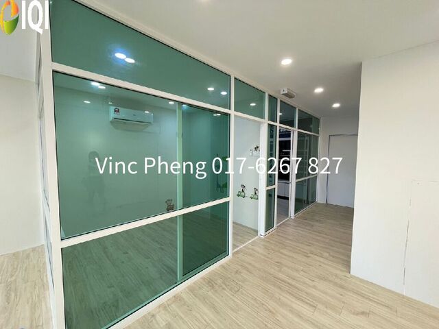 MOVE-IN READY 1st Floor Shoplot @ Kota Laksamana Jaya  image