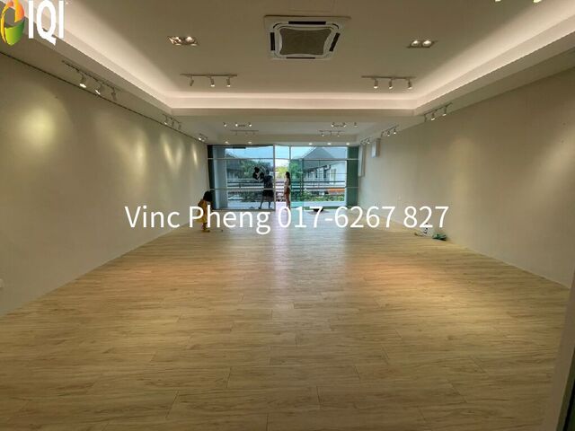 MOVE-IN READY 1st Floor Shoplot @ Kota Laksamana Jaya  image