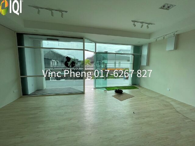 MOVE-IN READY 1st Floor Shoplot @ Kota Laksamana Jaya  image