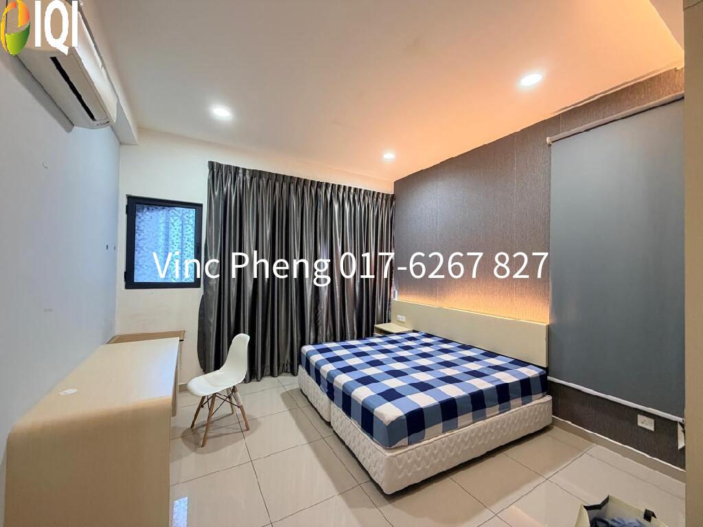 RENOVATED! FULLY FURNISHED POOL VIEW Condo @ Atlantis Residence image