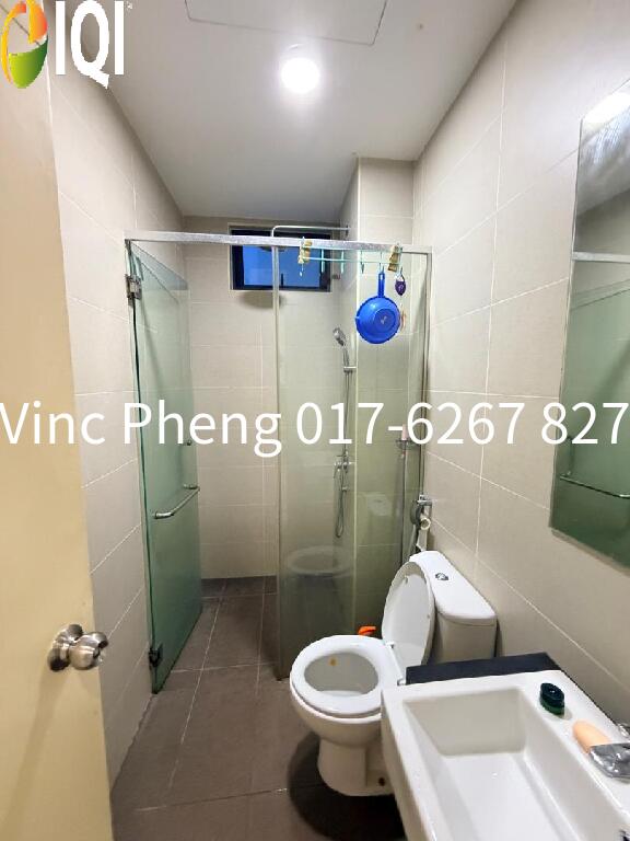 RENOVATED! FULLY FURNISHED POOL VIEW Condo @ Atlantis Residence image
