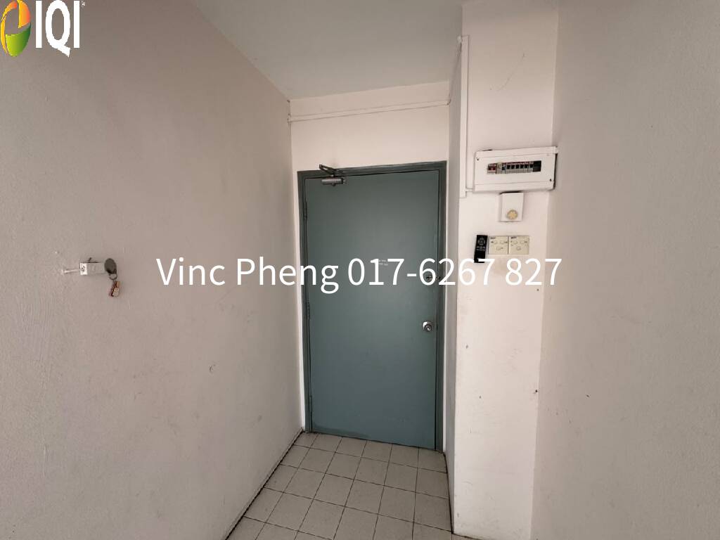 HOT DEAL BELOW RM160K! Spacious Condo @ Garden City Melaka Raya  image