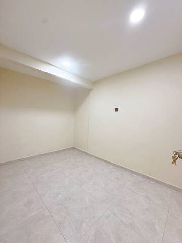 Taman Daya 2 Sty Low Cost,Jalan Pinang,Johor Bahru,Renovated,Extend image