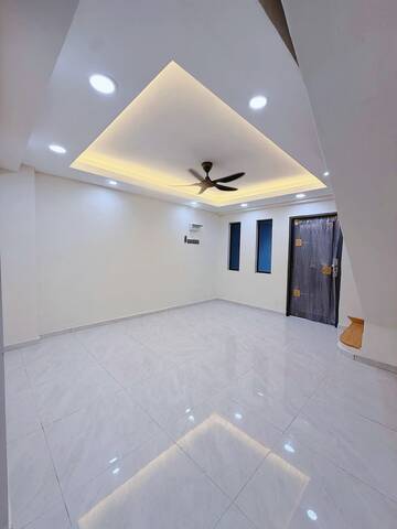 Taman Daya 2 Sty Low Cost,Jalan Pinang,Johor Bahru,Renovated,Extend image