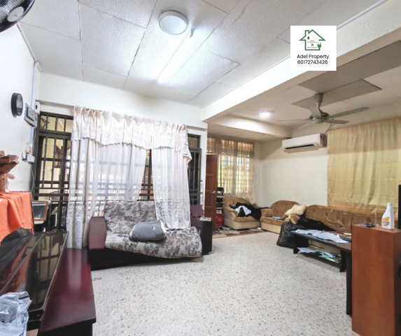 Single Storey Terrace House Corner Lot photo