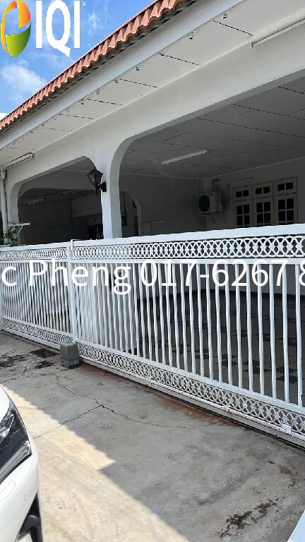 HOT RENTAL! 3R1B FURNISHED Terrace Near Manipal @ Tmn Sin Hoe Bukit Baru image