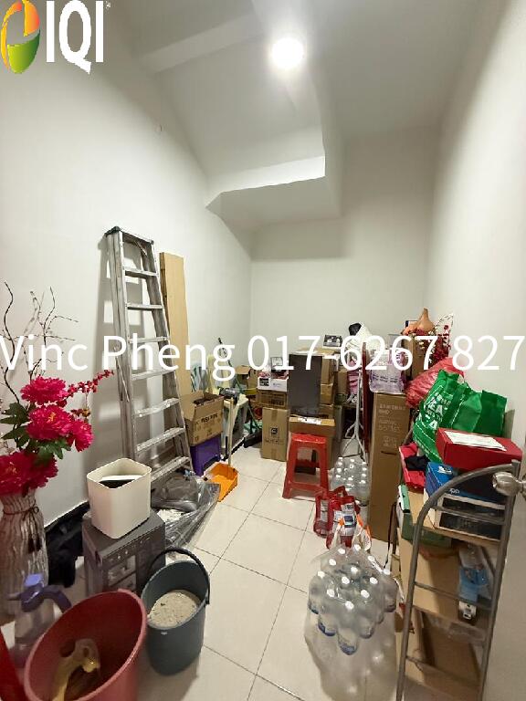BELOW BANK VALUE! SPACIOUS 24x80 Terrace @ Tanjung Minyak   image
