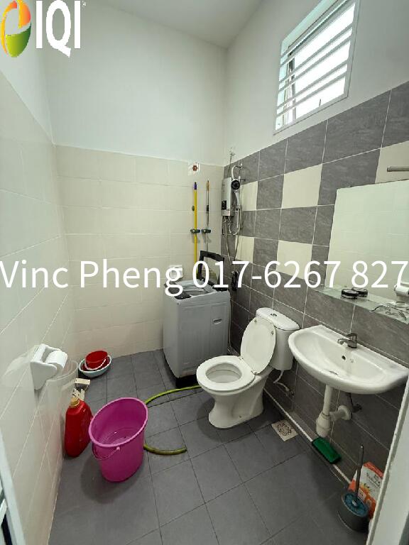 BELOW BANK VALUE! SPACIOUS 24x80 Terrace @ Tanjung Minyak   image