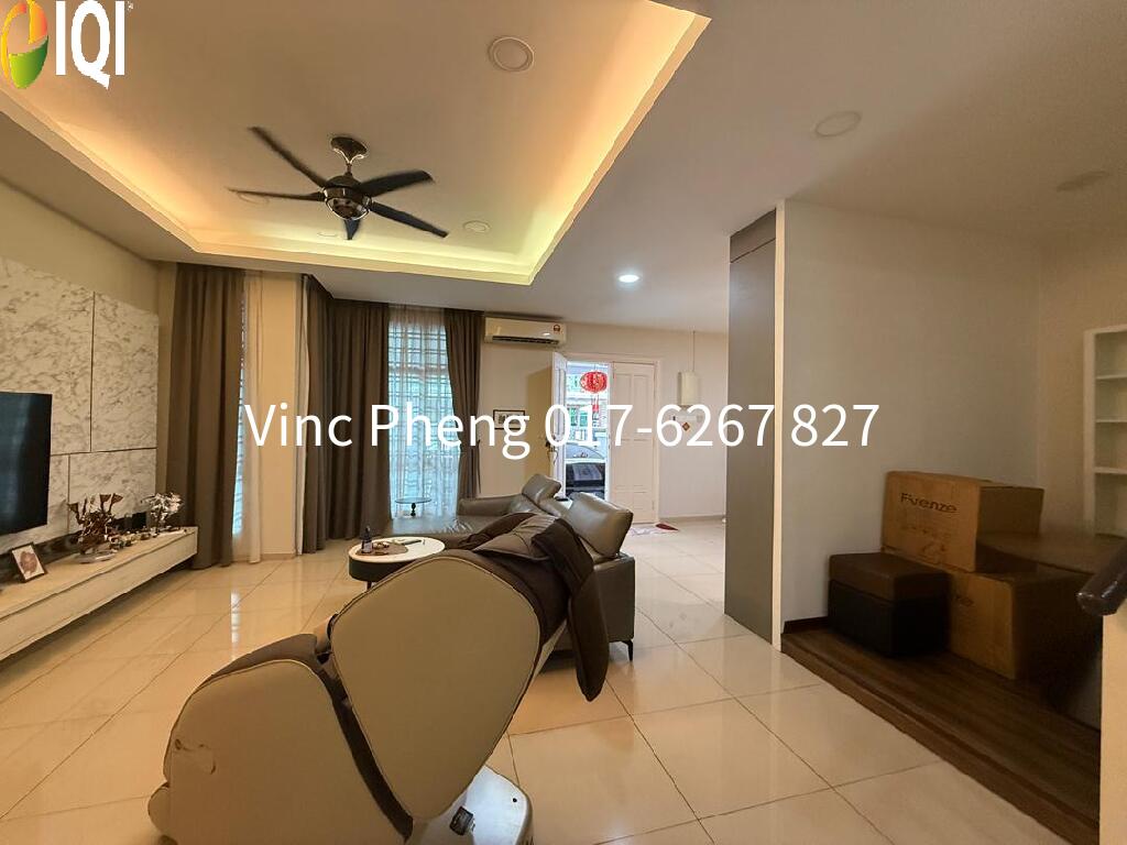 BELOW BANK VALUE! SPACIOUS 24x80 Terrace @ Tanjung Minyak   image
