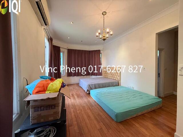 RARE Premium Bungalow With SWIMMING POOL @ Ozana Villa Ayer Keroh image