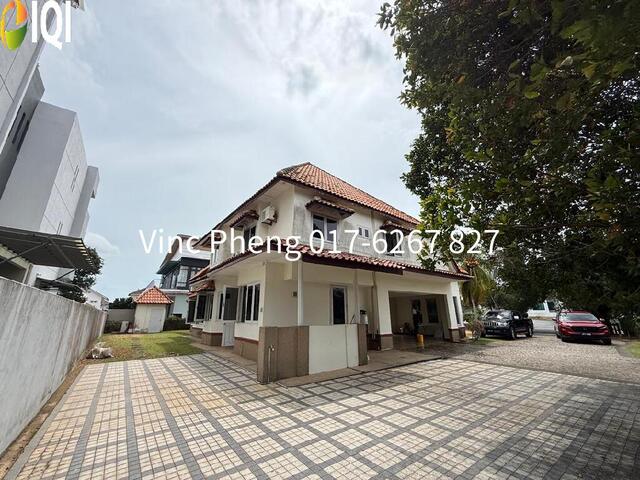 RARE Premium Bungalow With SWIMMING POOL @ Ozana Villa Ayer Keroh image