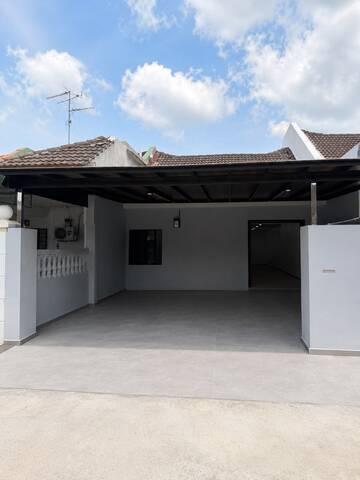 Taman Skudai Baru 1 Sty Terrace,Jalan Hang Jebat,Skudai,Renovated image