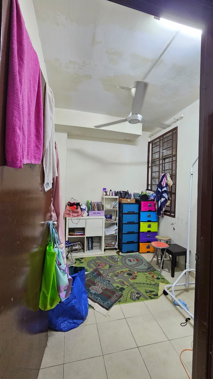 Pasir Gudang Double Storey Terrace,Jalan Sejambak,Johor Bahru,Renovated image