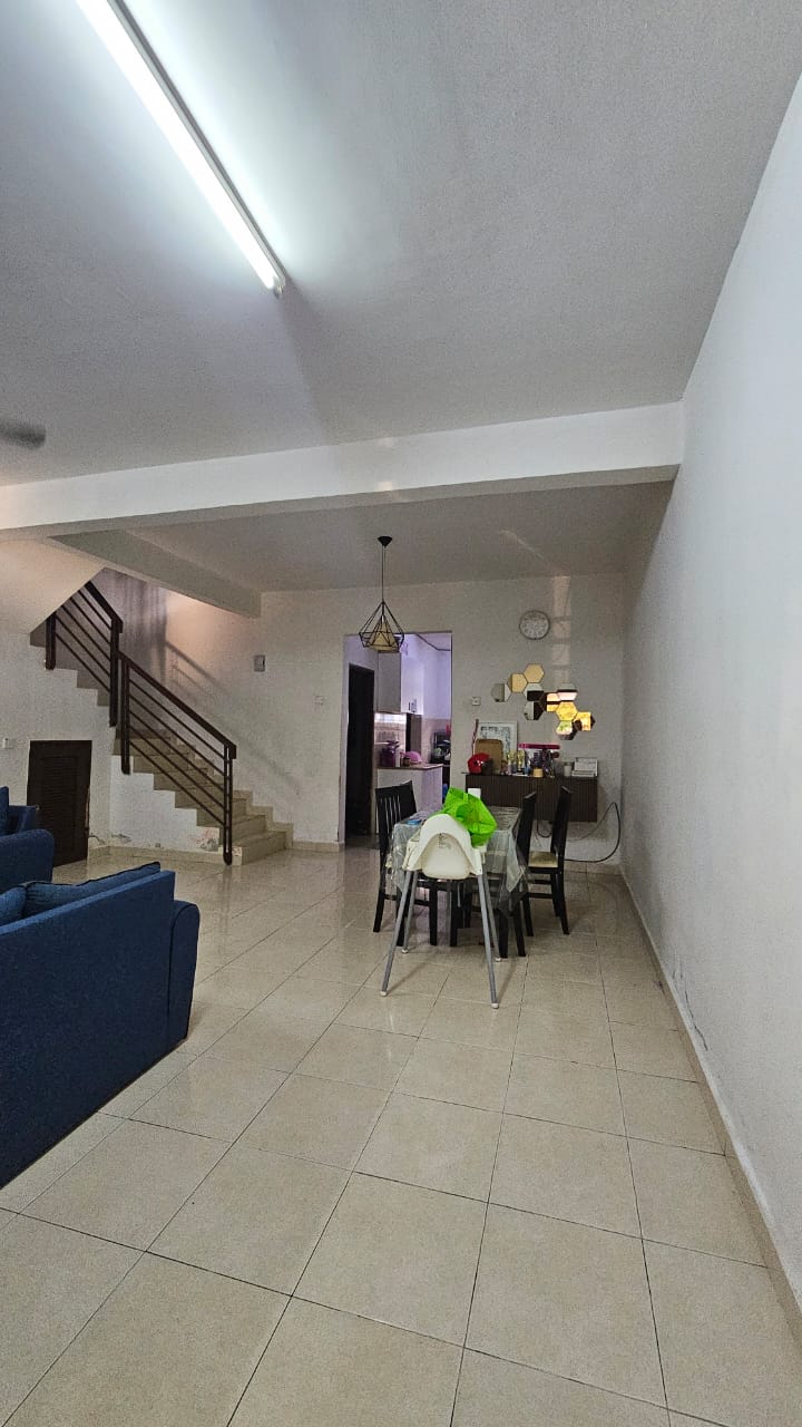 Pasir Gudang Double Storey Terrace,Jalan Sejambak,Johor Bahru,Renovated image
