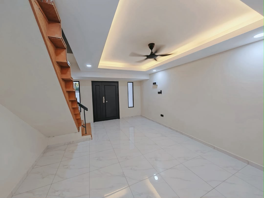 Puteri Wangsa 2 Sty Low Cost,Jalan Lading,Ulu Tiram,Renovated,Extend image
