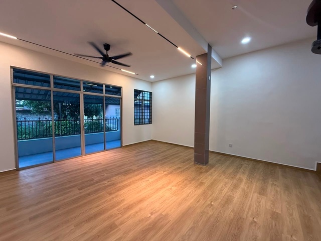 Taman Tampoi Utama 3 Sty Terrace,Sri Perkasa,Johor Bahru,Unblock image