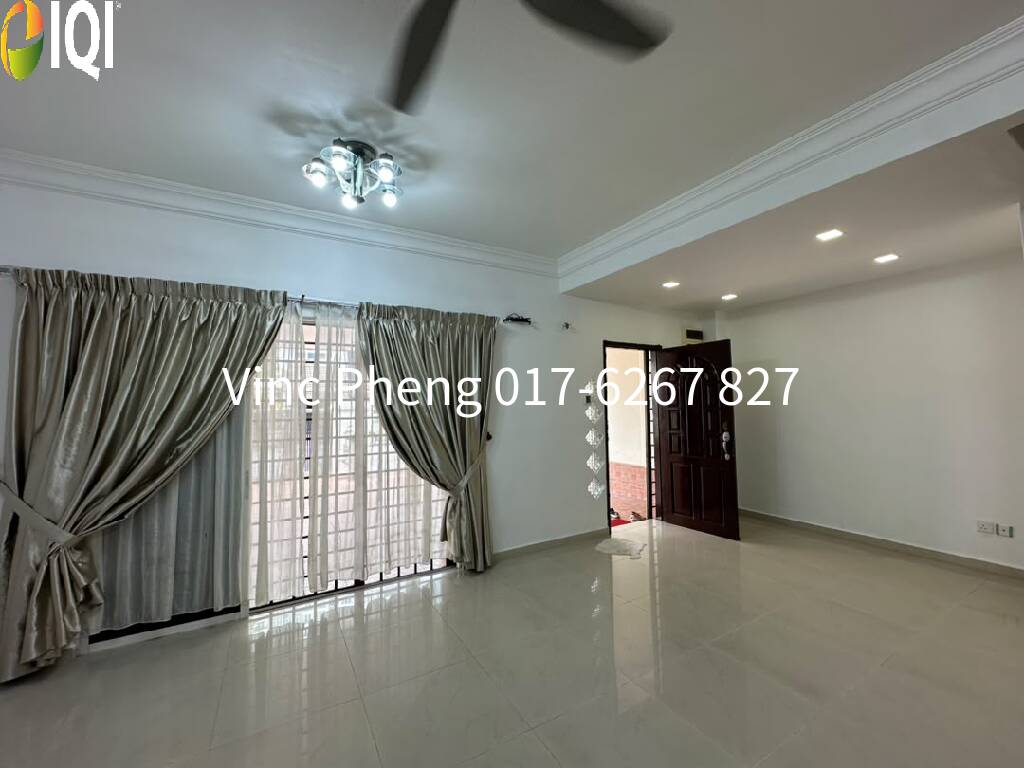 NEAR TOWN！FULLY RENOVATED FREEHOLD 3+1R @ Kampung Lapan Melaka   image
