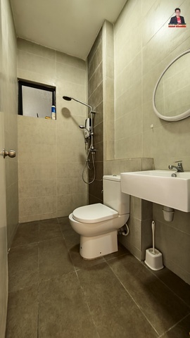 For RENT | Lido Four Season | Basic Fitting image