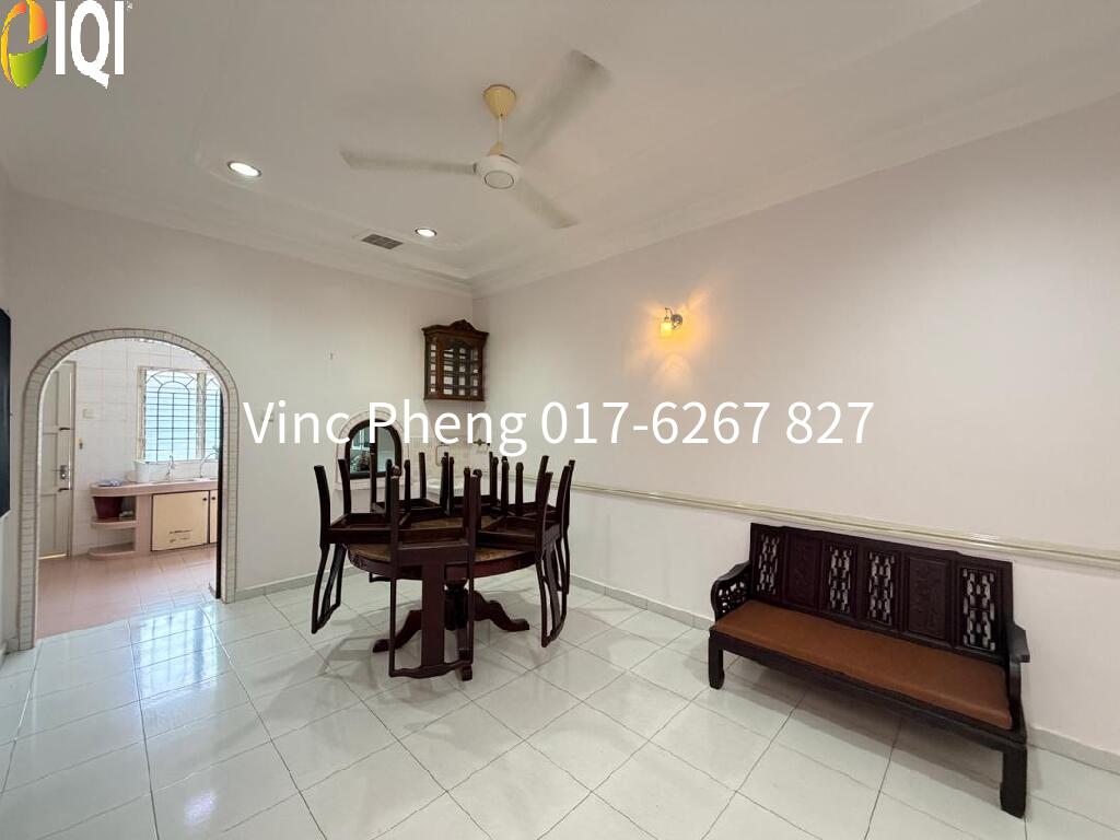 HOT RENTAL! 3R1B FURNISHED Terrace Near Manipal @ Tmn Sin Hoe Bukit Baru photo