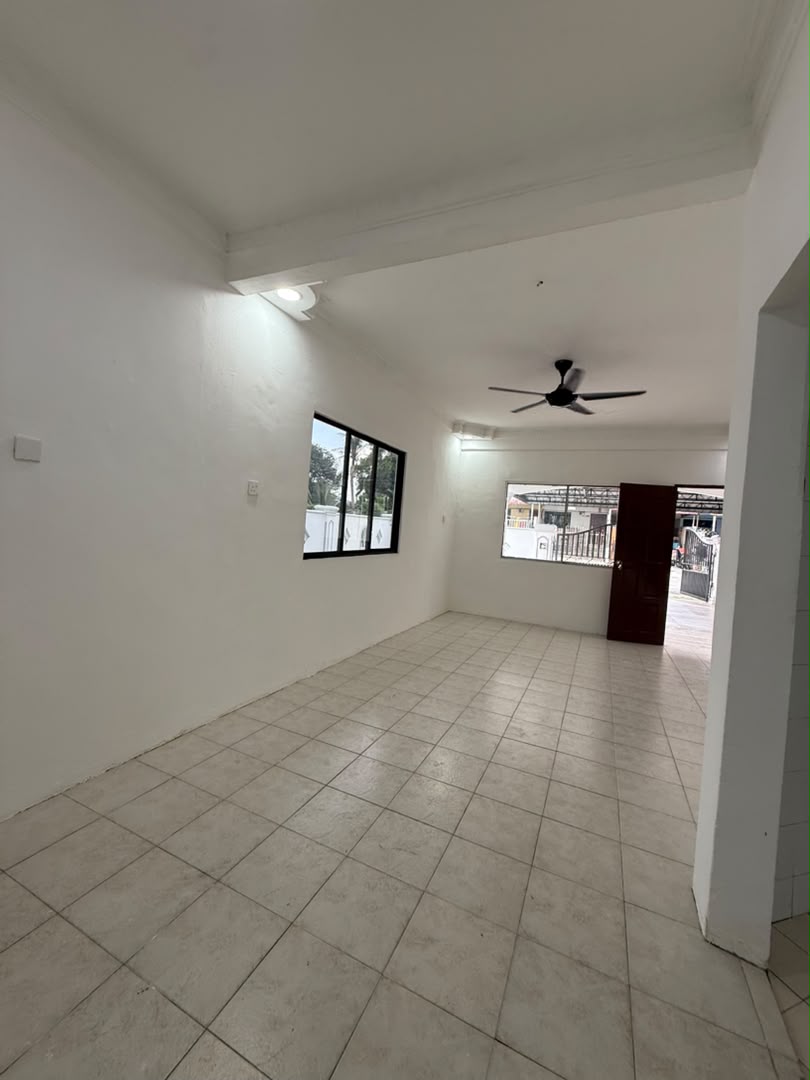 Taman Sutera Double Storey Corner Lot,Jalan Sutra,Saleng,Renovated,Kulai image