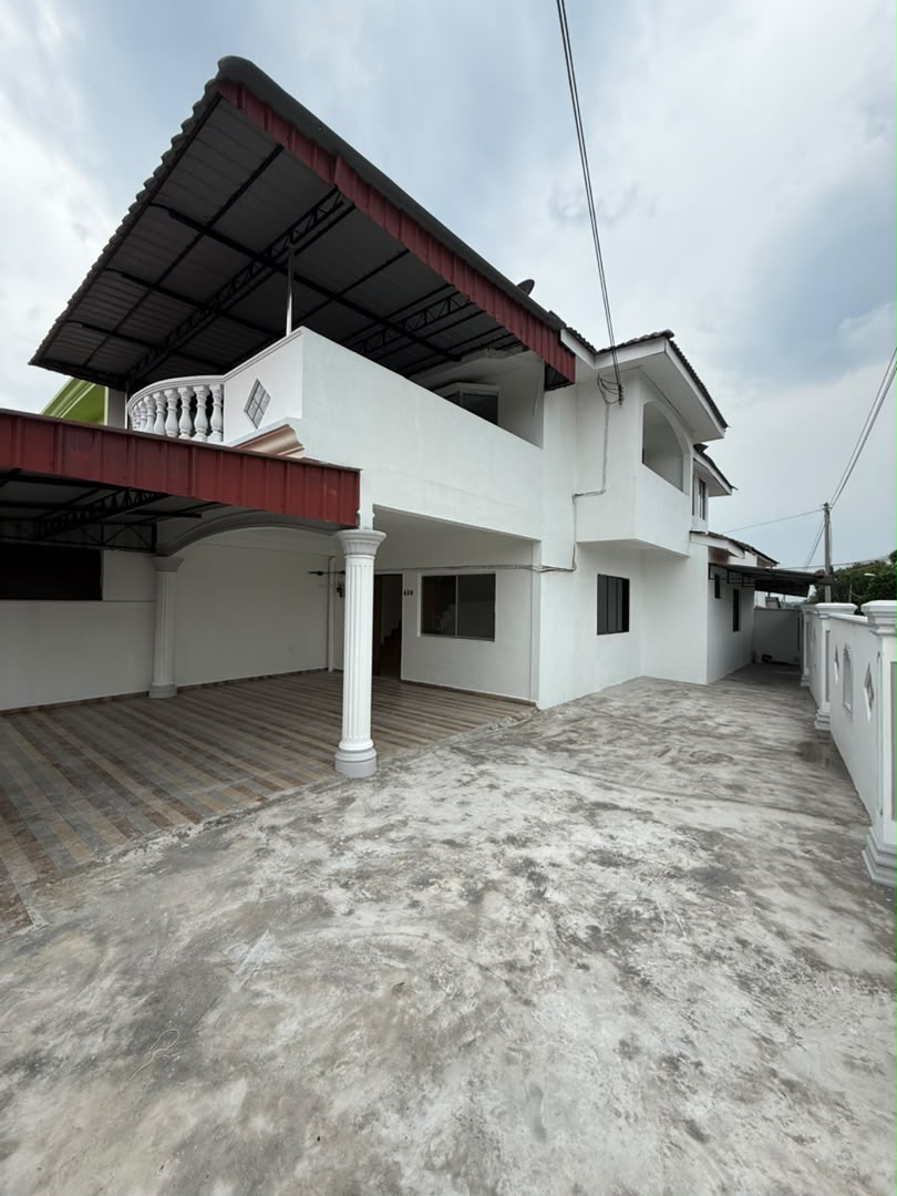 Taman Sutera Double Storey Corner Lot,Jalan Sutra,Saleng,Renovated,Kulai image