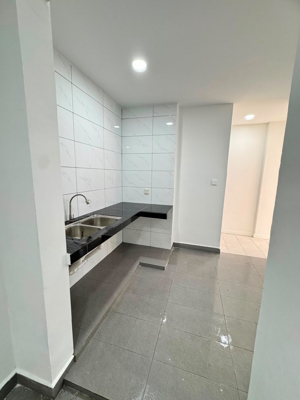 Pan Vistar Apartment,Permas Jaya,Johor Bahru,High Floor,Renovated image