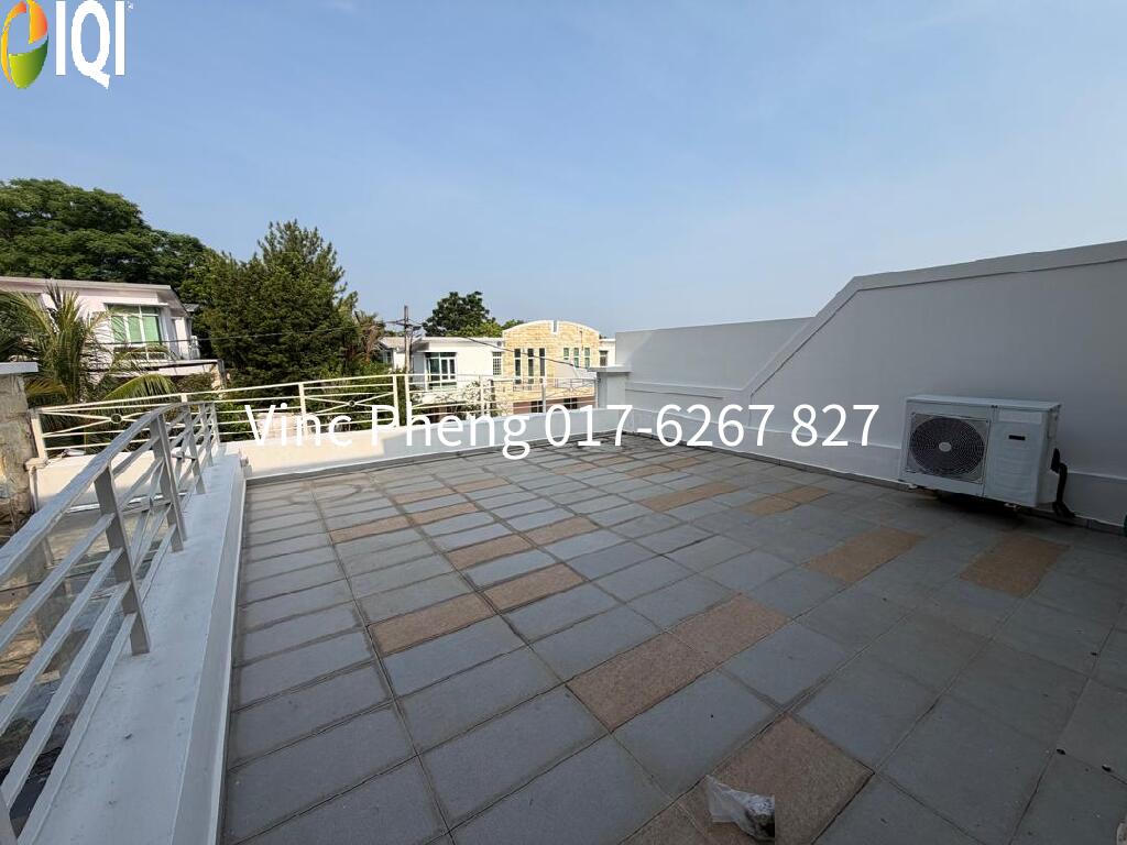 RARE SPACIOUS 4,865sqft RENOVATED Semi-D @ Bukit Katil    image