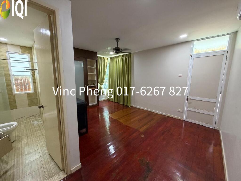 RARE SPACIOUS 4,865sqft RENOVATED Semi-D @ Bukit Katil    image