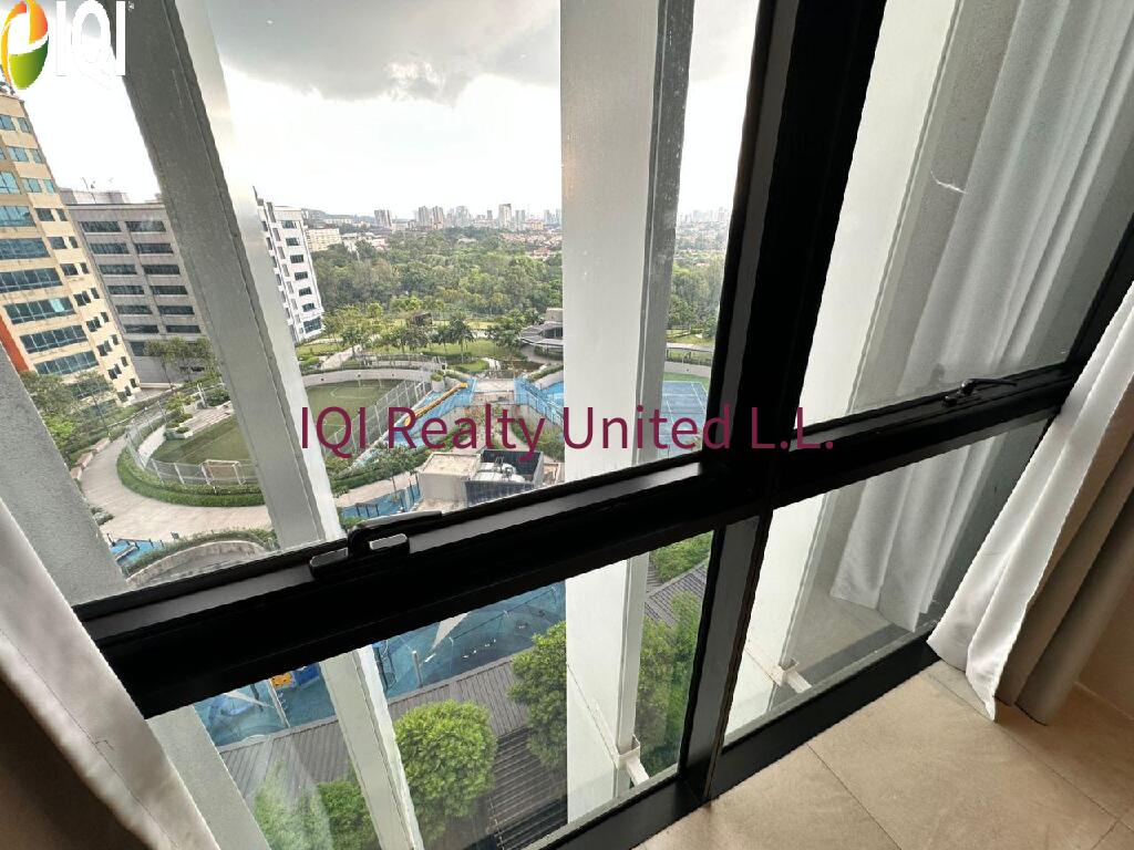 Lumi Tropicana image