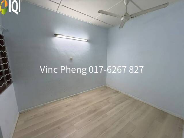 RM360K! RENOVATED FREEHOLD 3BR Terrace @ Taman Kampung Lapan  image