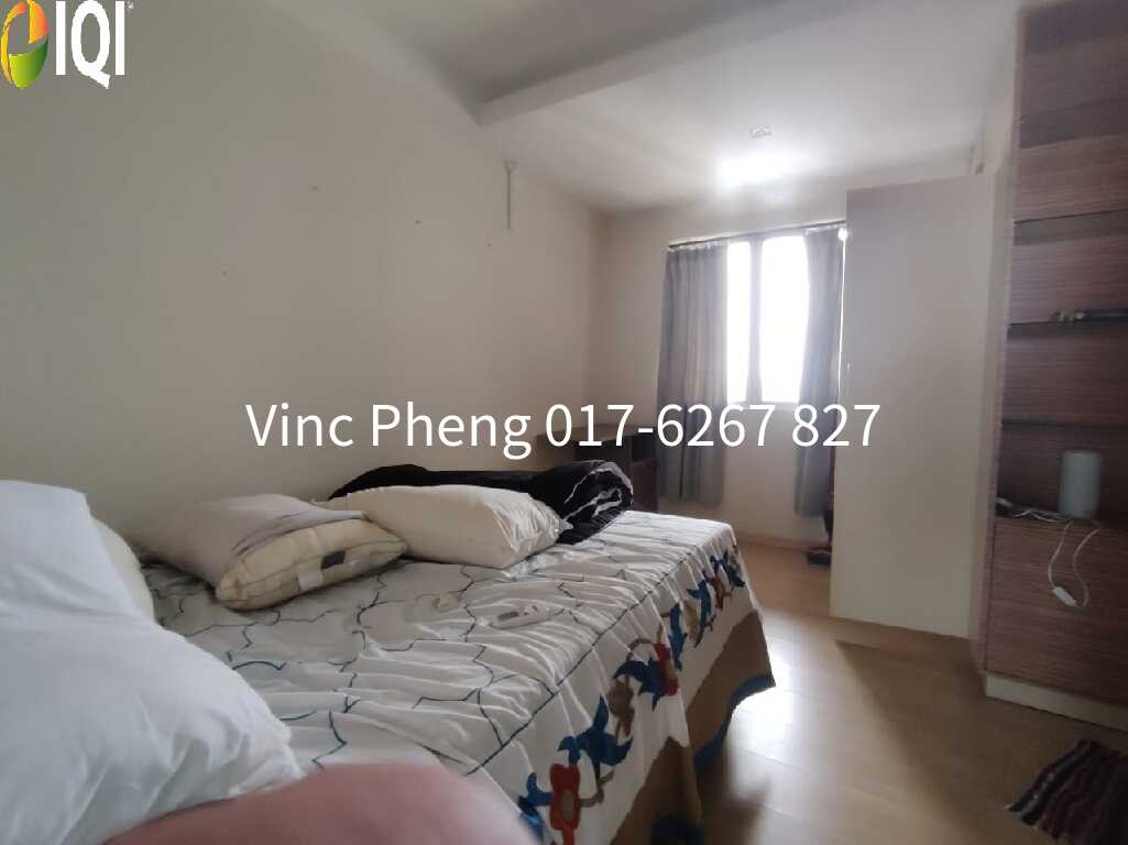 SPACIOUS Sea View Duplex Condo 2BR FULLY FURNISHED @ Golden Coast image