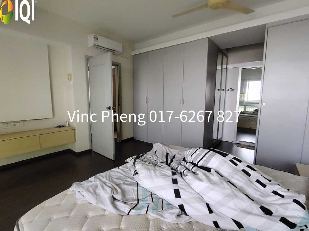 SPACIOUS Sea View Duplex Condo 2BR FULLY FURNISHED @ Golden Coast image