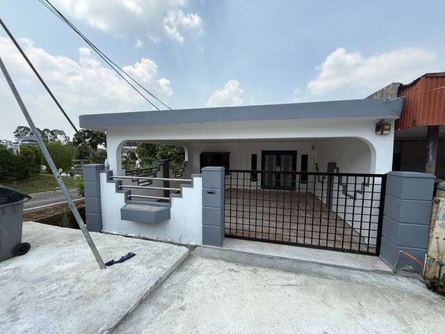 Taman Kulai Besar 1 Sty Terrace Endlot,Jalan Jambu Laut,Kulai,Renovated