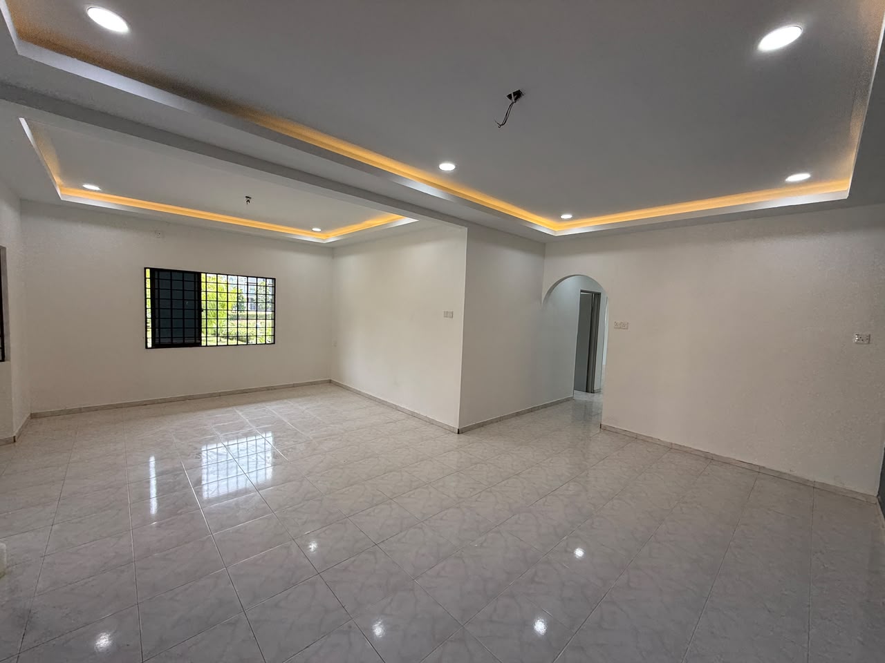 Taman Kulai Besar 1 Sty Terrace Endlot,Jalan Jambu Laut,Kulai,Renovated image