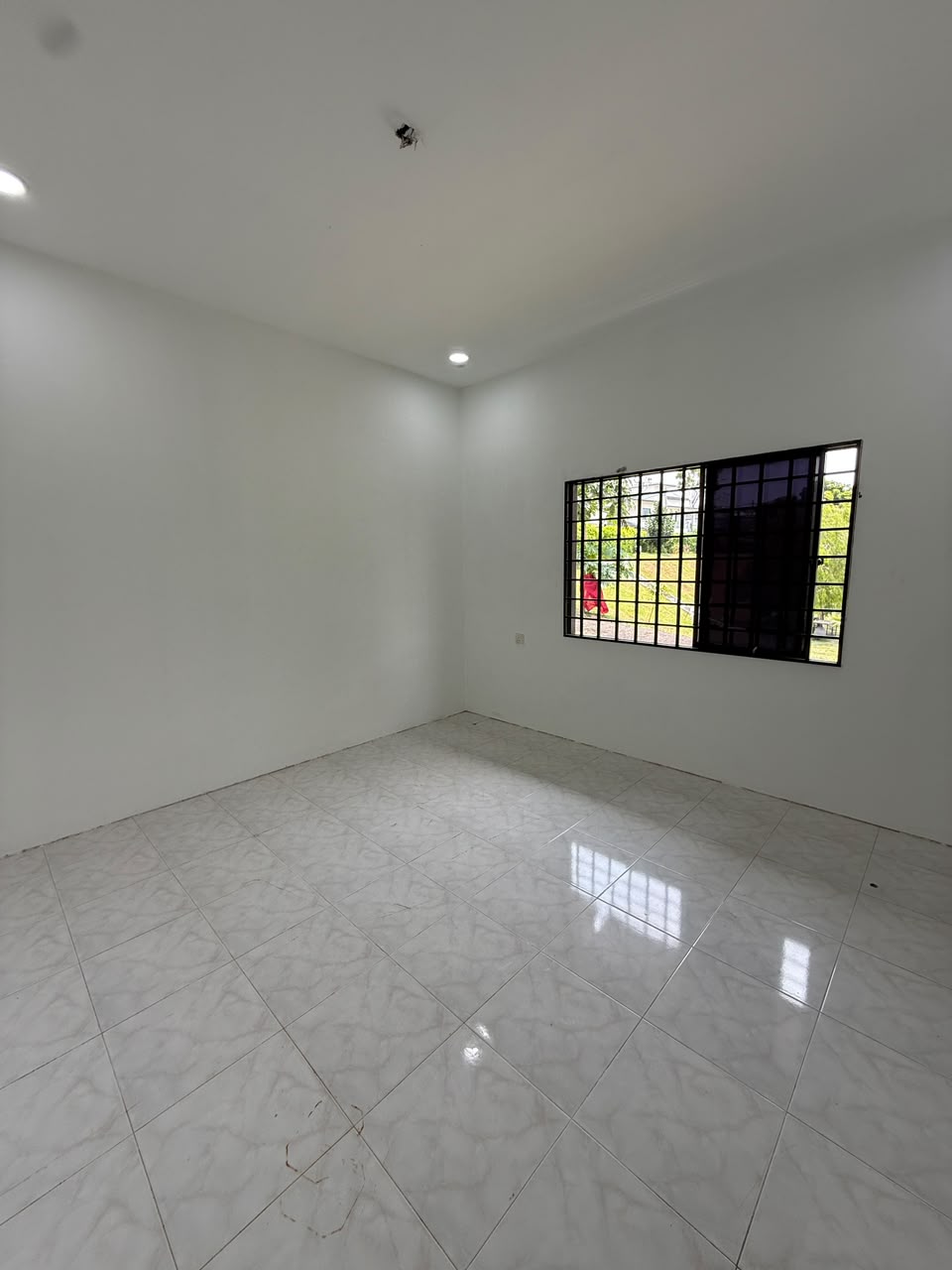 Taman Kulai Besar 1 Sty Terrace Endlot,Jalan Jambu Laut,Kulai,Renovated image